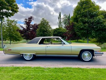 1973 Cadillac Coupe Deville - 4