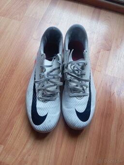 Kopačky Nike Mercurial č.40 - 4