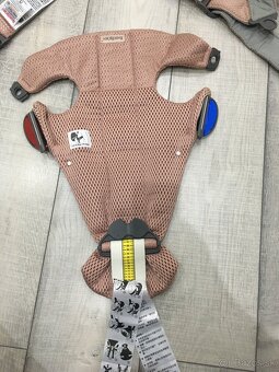 Nosič BabyBjörn - 4