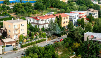 REZERVOVANÉ  Predaj RD sprostredkuje realitný maklér Patrik - 4