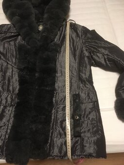 Kožuch z pravého králika zn. Kara s kapucňou, veľkosť 44 - 4