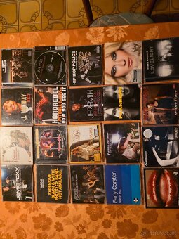 Staršie LP platne a CD - 4