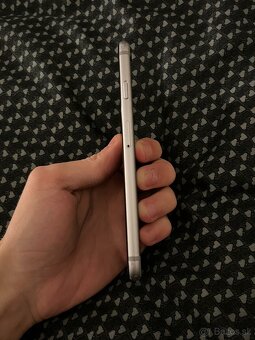 Apple iPhone 6s 32gb - 4