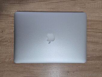 MacBook Air (13-inch, 2017) /Intel Core i5/8GB RAM/128GB SSD - 4