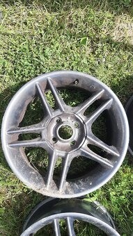 Elektrony 4x100 R16 - 4