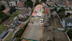 TUreality ponúka na predaj pozemok 983 m2 s domom 106 m2... - 4