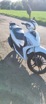 Sym Symphony st 125 Lc Abs - 4