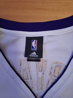 Kobe Bryant dres - 4