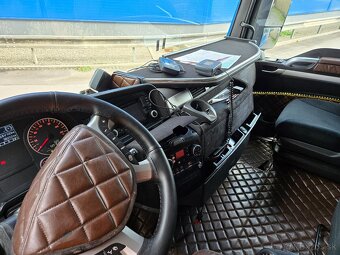 Man TGX 18 440, náves Schmitz - 4