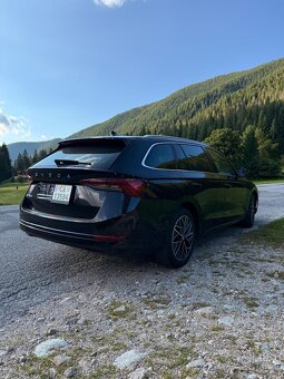 ŠKODA OCTAVIA 4 COMBI 2.0 TDI AUTOMAT - 4