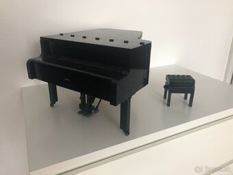 Predám poskladané LEGO Ideas 21323 Veľké piáno - 4