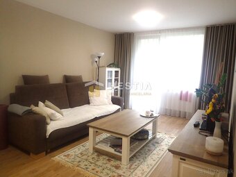 Moderný, kompletne zariadený 2-izbový byt s 2 balkónmi v cen - 4