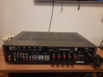 Predám strieborný 5.1 AV receiver Yamaha RX-S 600 - 4