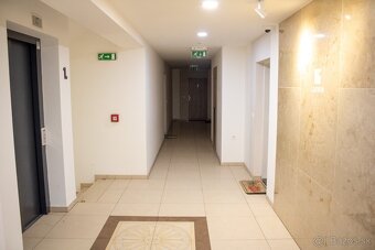 1-izbový byt Kadnárová Bratislava-Rača S PARKOVACÍM MIESTOM - 4