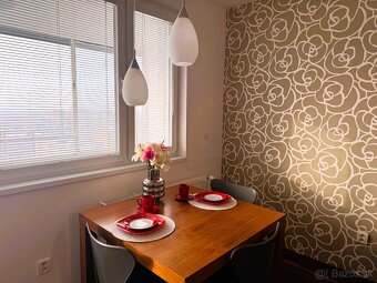 🏡 Moderná dvojgarsónka de luxe s balkónom - Petržalka - 4