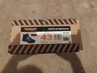 Pracovná obuv 43 - 4