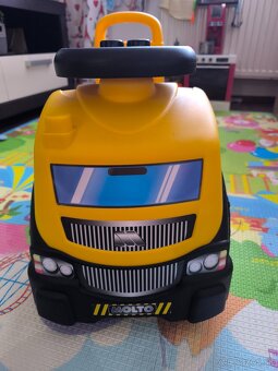 Odrážadlo auto - 4