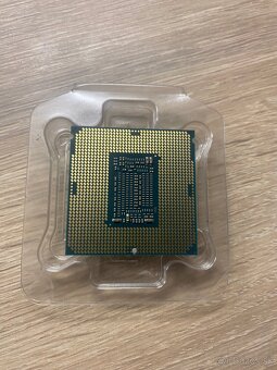 I3-8350K a G5400 - 4