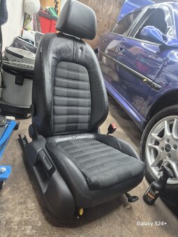Passat B6 sedačky koža + alcantara top stav - 4