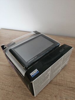 Navigácia Garmin nuvi 1390T - 4