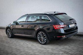 Škoda superb L&K 2.0TDi DSG 140kw Webasto Keyless go DCC - 4