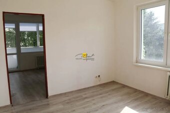 Predaj 2-izb.bytu s loggiami vo vyhľadávanej lokalite-Detve. - 4