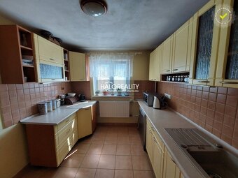 HALO reality - Predaj, rodinný dom Prievidza, Štvrte - Priev - 4