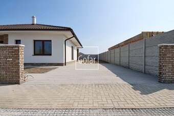 Veľký 4i samostatný RD +4xparking DS - 4