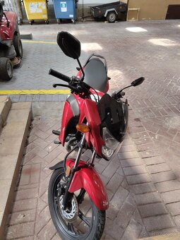 Honda CB125F 2024 - 4