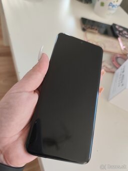 Honor 90 - 4