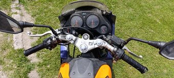 Honda CBR125R - 4