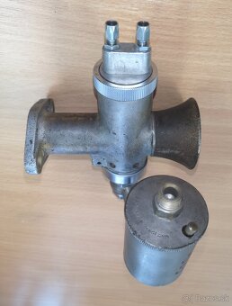 Predám bronzový karburátor Amal 6/112 - Ariel, BSA - 4