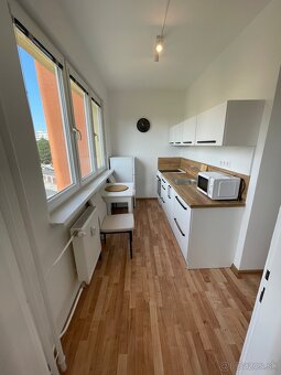 Ponúkame Vám na prenájom 1 izbový byt na Ondavskej ulici na - 4