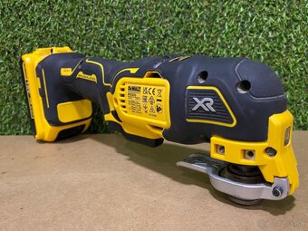 DeWALT DCS355N Aku bezuhlíková oscilačná brúska - 4