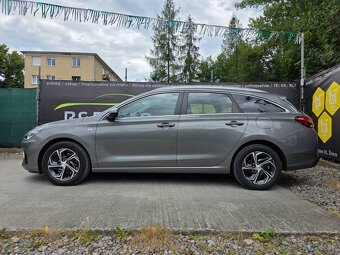 Hyundai i30 CW 1.5 T-GDi mHEV Family DCT - 4