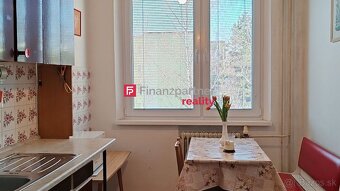 Predaj 3 izbový byt Brezová pod Bradlom - 4