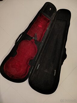 Zánovné 3/4 husle s puzdrom. - 4