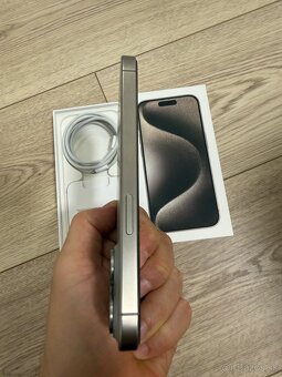 iPhone 15 Pro – 256 GB, farba Prírodný Titan - 4