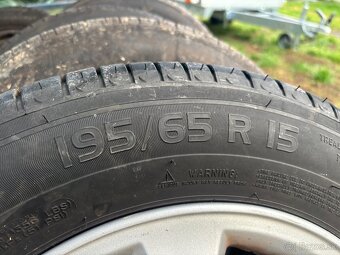 Michelin 195/65 R15 - 4