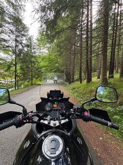 Suzuki V-Strom DL 650 - 4