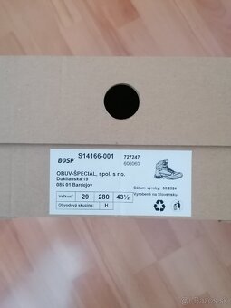 Obuv špeciál gore-tex - 4