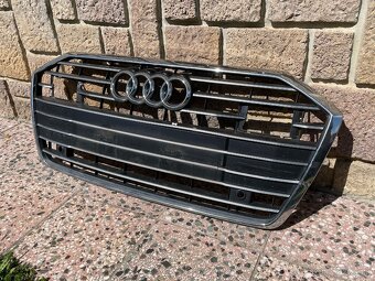 Audi A6 C8 maska gril originál diel - 4