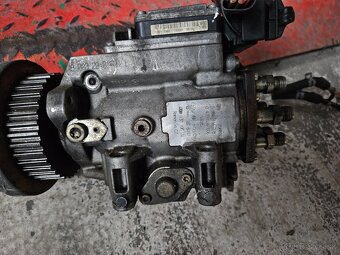 VW Audi 2,5 TDI vstrek. čerpadlá, turbo a iné nd. - 4