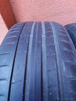 PIRELLI PZERO 225/45 R19 - 4
