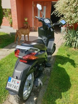 Skuter Aprilia - 4