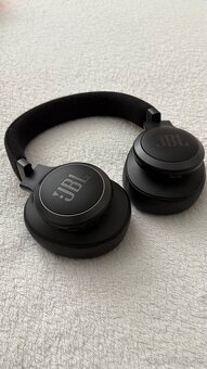 Sluchadla JBL 770 NC - 4