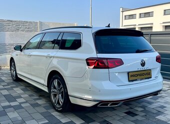 Volkswagen Passat Variant 2.0TDI R-Line 4Motion - 4