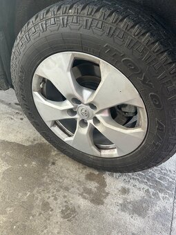 Predám celoročné pneumatiky - 4