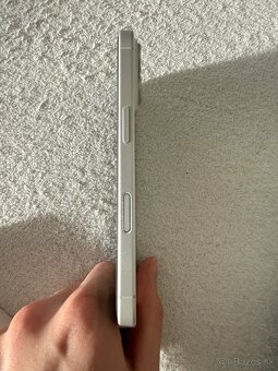 iPhone 16 128GB - 4