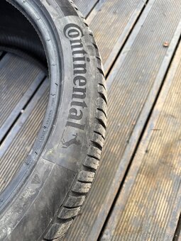235/40 R19 Continental - 4